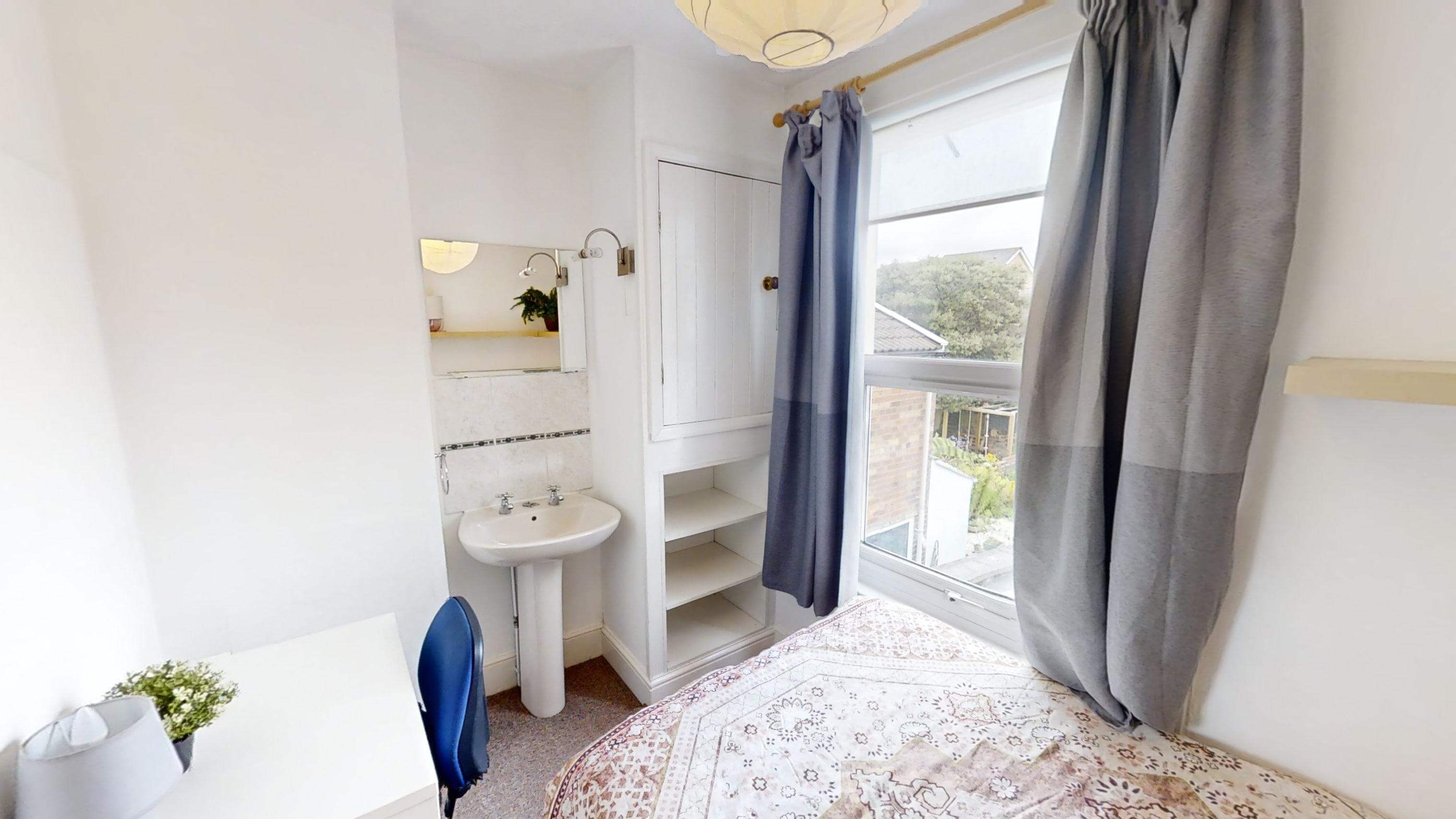 Bedroom 5