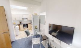 16B Gloucester Road